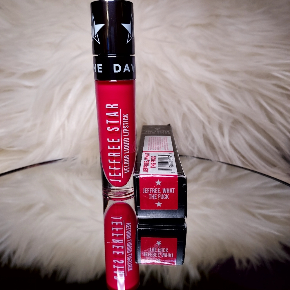 NIB Jeffree Star Velour Liquid Lipstick,   in " Jeffree, WTF" Red